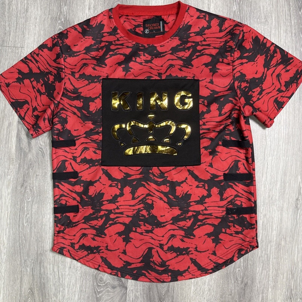 Sacred Crown King T Shirt Size Large Red Gold Metallic Graphic Short Sleeve